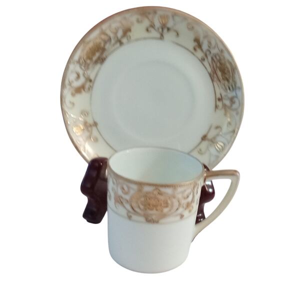 Pair Noritake Christmas Ball M Demitasse Cup Saucer Japan - Picture 5 of 8